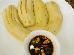 -老季市·三代非遗传承·地标美食老汁鸡(工农路店)