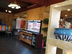 大堂-峰瑞藏地美食·石锅鸡·牦牛肉(大昭寺品牌店)