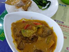 咖喱牛肉饭-陈记烧鹅茶餐厅(世和路店)