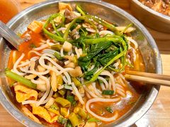 -柳州肥姨妈大骨螺蛳粉(东靖路店)