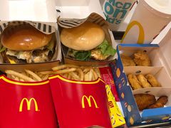 -麦当劳(水坑尾街店)