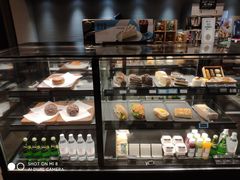 -星巴克臻选(南京金茂览秀城店)