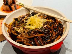 -吴越荣记苏州菜·松鼠桂鱼 100% 活鱼现做(月光码头店)