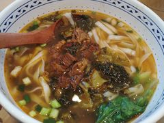 酸菜牛腩粉-三两粉(石厦时代广场店)