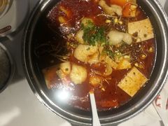 椒椒麻香鱼-渝是乎酸菜鱼·川渝小炒(新世界百货望京店)