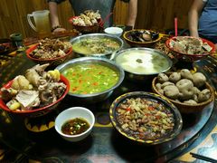 -金荞麦彝家美食