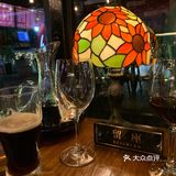酒吧太吵？酒好喝的地方食物却不行