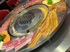 五花肉-哈哈碳都·牛肋条无限自助烤肉(台江万达店)