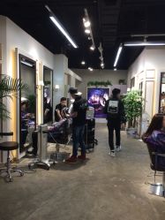 点击看大图 -愉己冥想·护发专门店