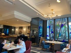 -港丽餐厅(高德置地店)