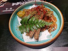 香酥鳗鱼骨配小白虾-鳗事鱼意·活鳗现烤专門店(保利广场店)
