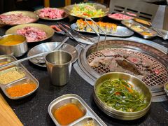 -韩烧牛中牛·甄选黑牛烤肉(黑金店)