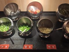 -何师傅美蛙鱼头(汉街店)