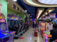 -爱玩嘉年华(江北一店)