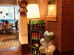 -香格里拉鱼跃地中海西餐厅·牛排披萨