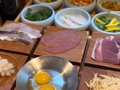 -银米·云南传统过桥米线(双廊黑金冠店)