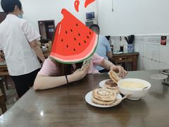 -子午路张记肉夹馍(翠华路店)