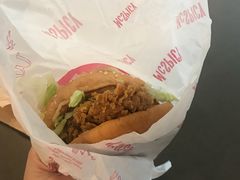 麦辣鸡腿堡-麦当劳(杭州东站高铁店)