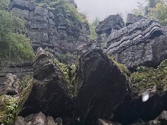 -梭布垭石林景区