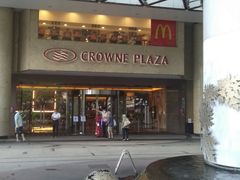 -广州中心皇冠假日酒店