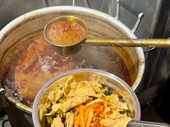 -柳州肥姨妈大骨螺蛳粉(江宁万达店)