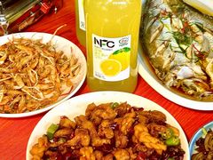 -丹水桥地锅鱼·翘嘴鲌·地方特色全鱼宴(丹江口大坝店)