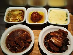 -老乡鸡(上海白玉兰广场店)