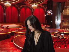 -交通银行前滩31演艺中心