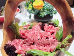 -红鼎豆捞·非遗鲍皇汤火锅(宝丰路店)