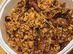 -鑫记婆婆兔·成都特产·兔头手撕兔(太古里店)