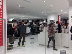 -优衣库(广州天河领展广场店)