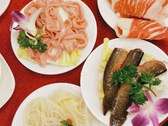 -山城年华老火锅(玉林店)