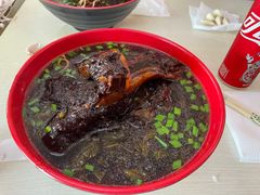 -小龙大肉面馆