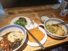 -沪西老弄堂面馆(定西路店)