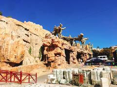 -威海华夏城景区