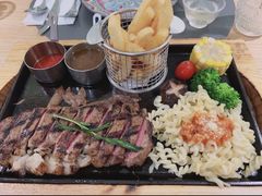 -麓椿花园西餐厅(海乐世界店)