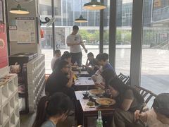 -方铲铲·成都板凳面(滨江银泰店)