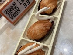 榴莲千丝酥-稻香酒家·34年老字号·港式粤菜(汉街店)