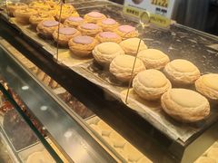 -鲍师傅糕点(西站店)