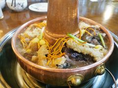 -岳记兴隆·青城腊排铜火锅(融创店)