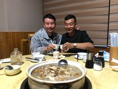 -东巴谷野生菌火锅餐厅