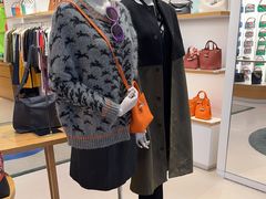 -Longchamp(佛罗伦萨小镇奥特莱斯店)