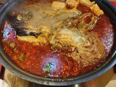 -三顾烤庐·烤鱼·烧烤·龙虾(奉贤店)