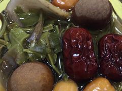 -苏莱特色牛骨滩羊手抓馆(长城东街总店)