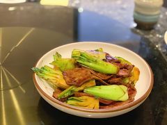 菜梗炒猪肝-菲乐餐厅(三十年经营·湖滨路店)
