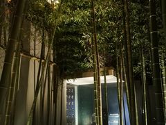 -穹六人间 people 6(岳阳路店)