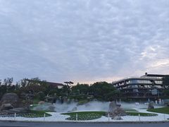 -罗红摄影艺术馆