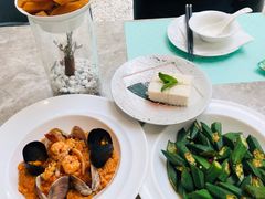 -大树餐厅(红旗街万达店)