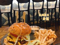 辣味双层牛肉碎汉堡-Q MEX 库迈墨西哥餐吧(中骏世界城店)