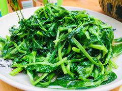 -十一街苍蝇馆子转经消江湖菜(九眼桥十一街店)